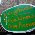 papan nama akun media sosial curug pletuk